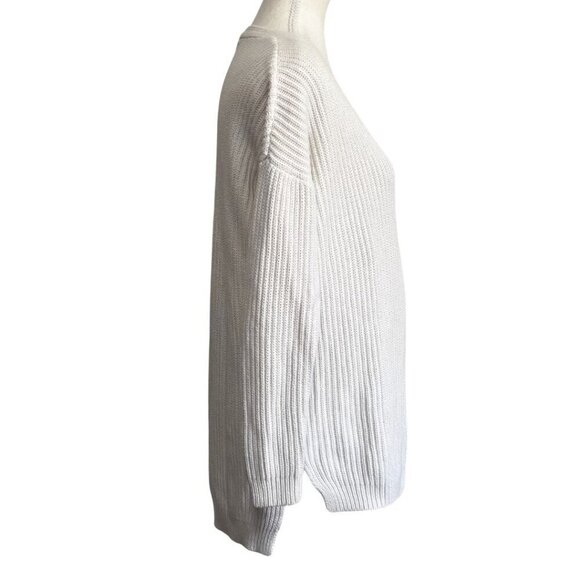 ARITZIA BABATON WHITE V-NECK SWEATER - XS - Picture 2 of 11